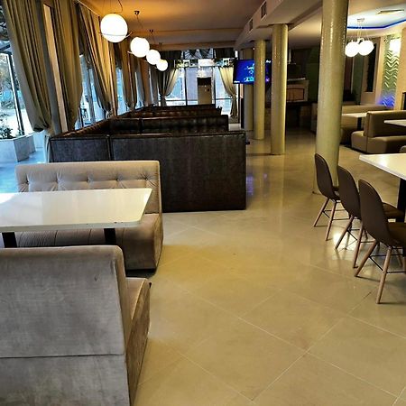 Apartments Devora 1 & Bar & Restaurant Varna Luaran gambar