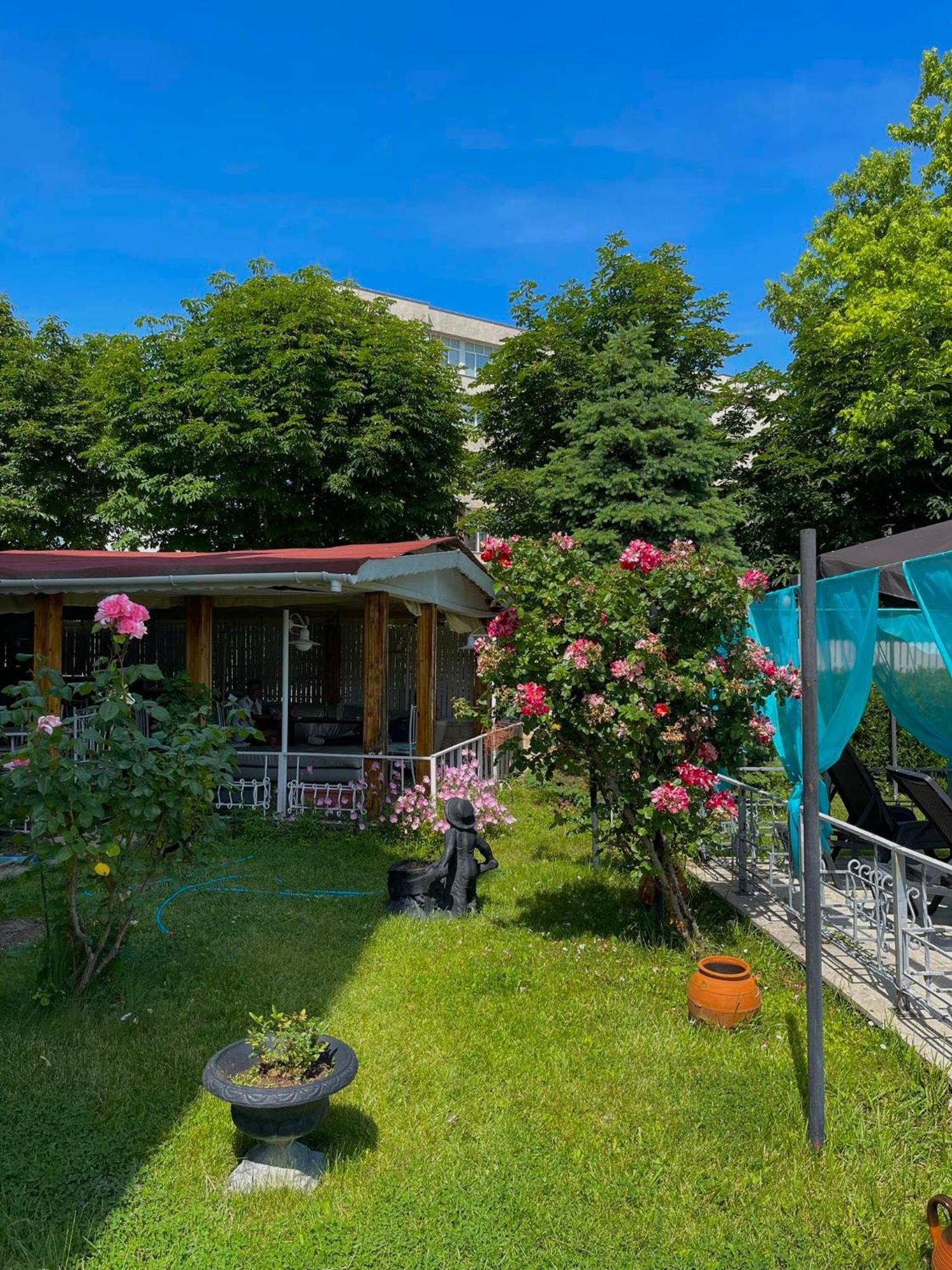 Apartments Devora 1 & Bar & Restaurant Varna Luaran gambar